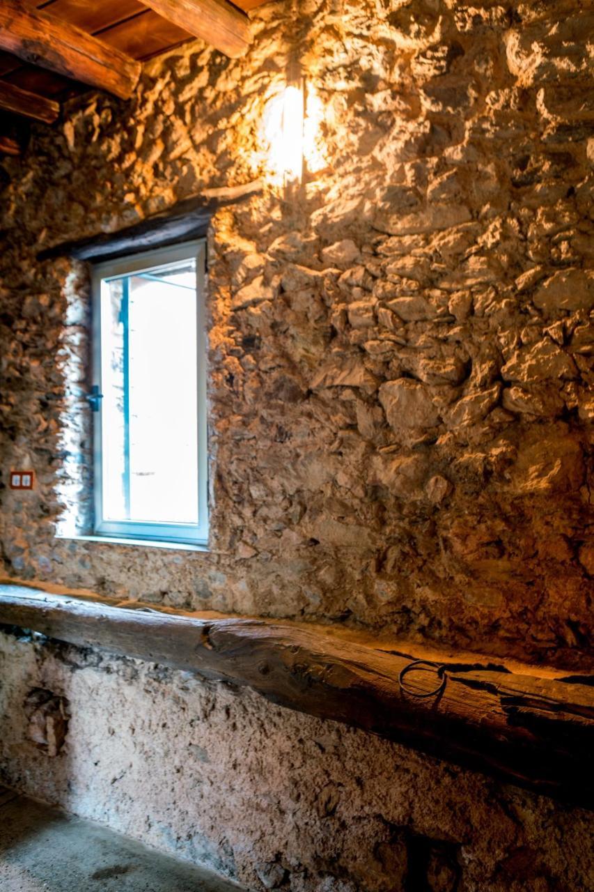 El Risco Del Lomero, Alberca 4 Huesp Max Valdelarco Экстерьер фото